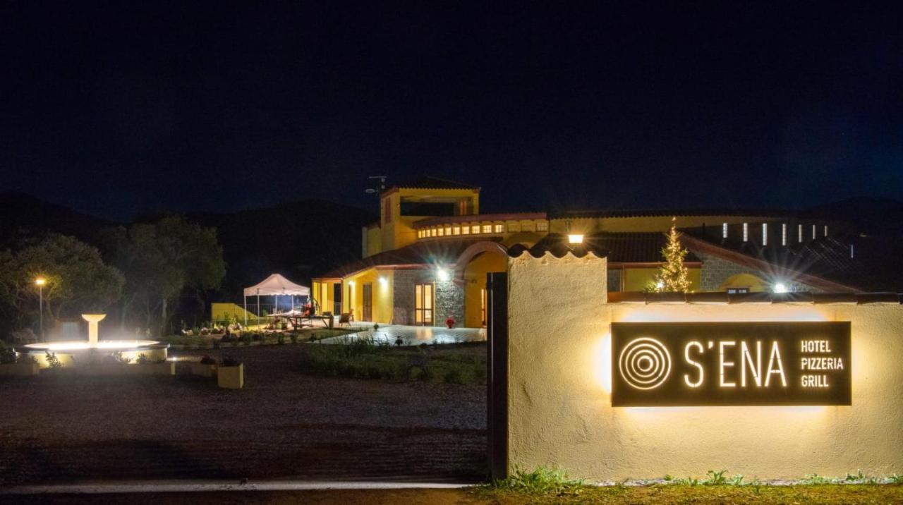 S'Ena Hotel Arbus Exterior foto