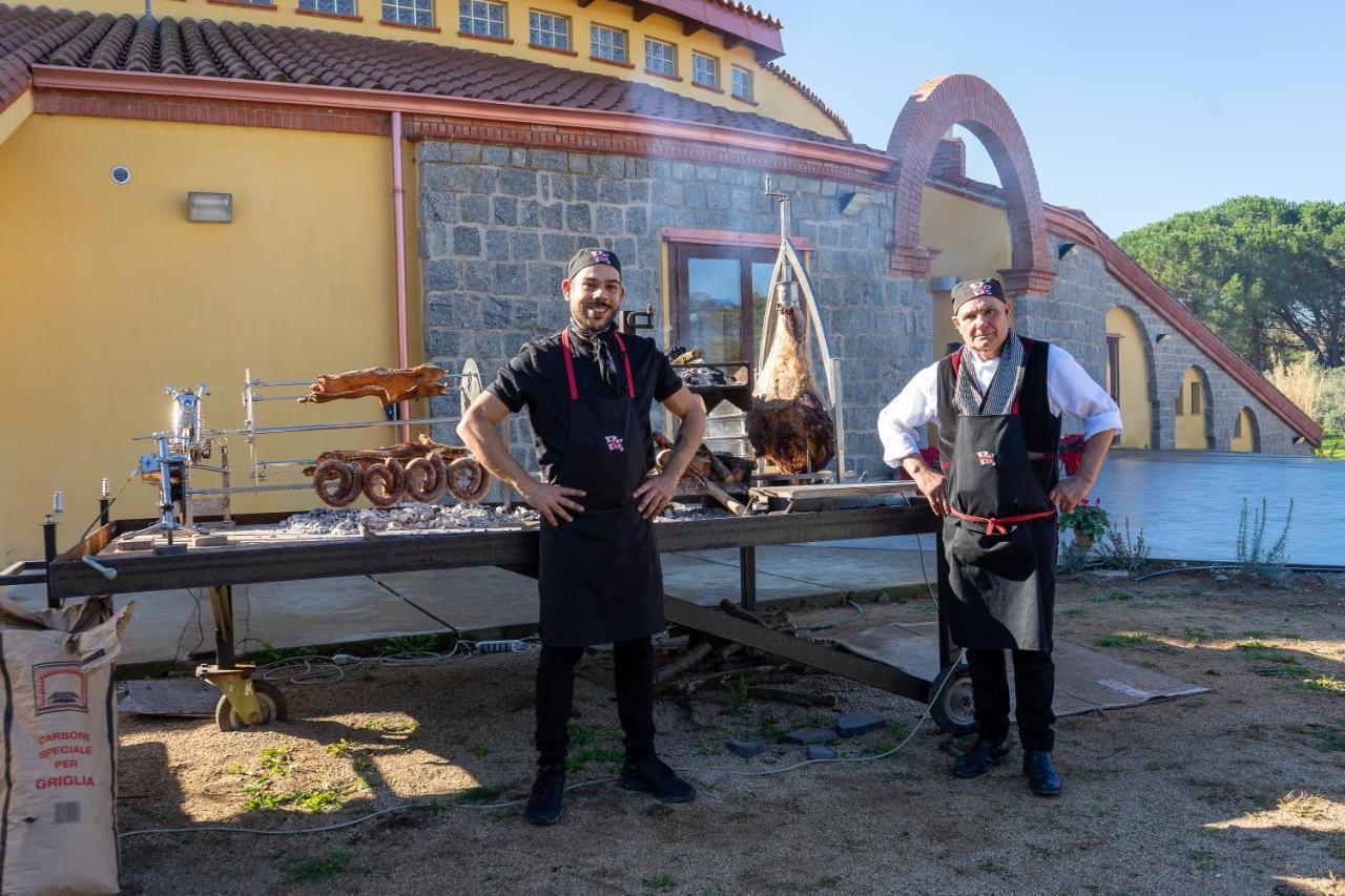 S'Ena Hotel Arbus Exterior foto