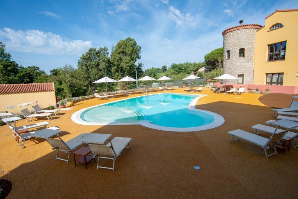 S'Ena Hotel Arbus Exterior foto