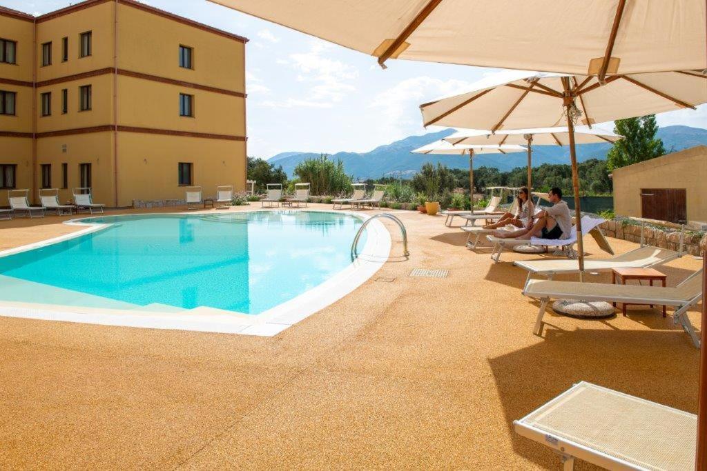S'Ena Hotel Arbus Exterior foto